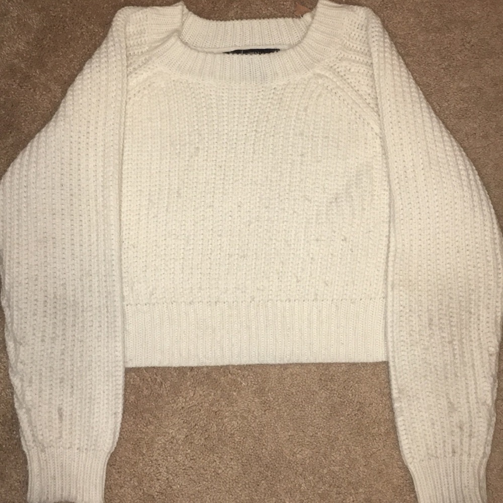 Forever 21 White Cropped Sweater